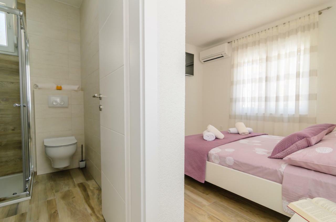 Privat Room Luka Zadar Bagian luar foto