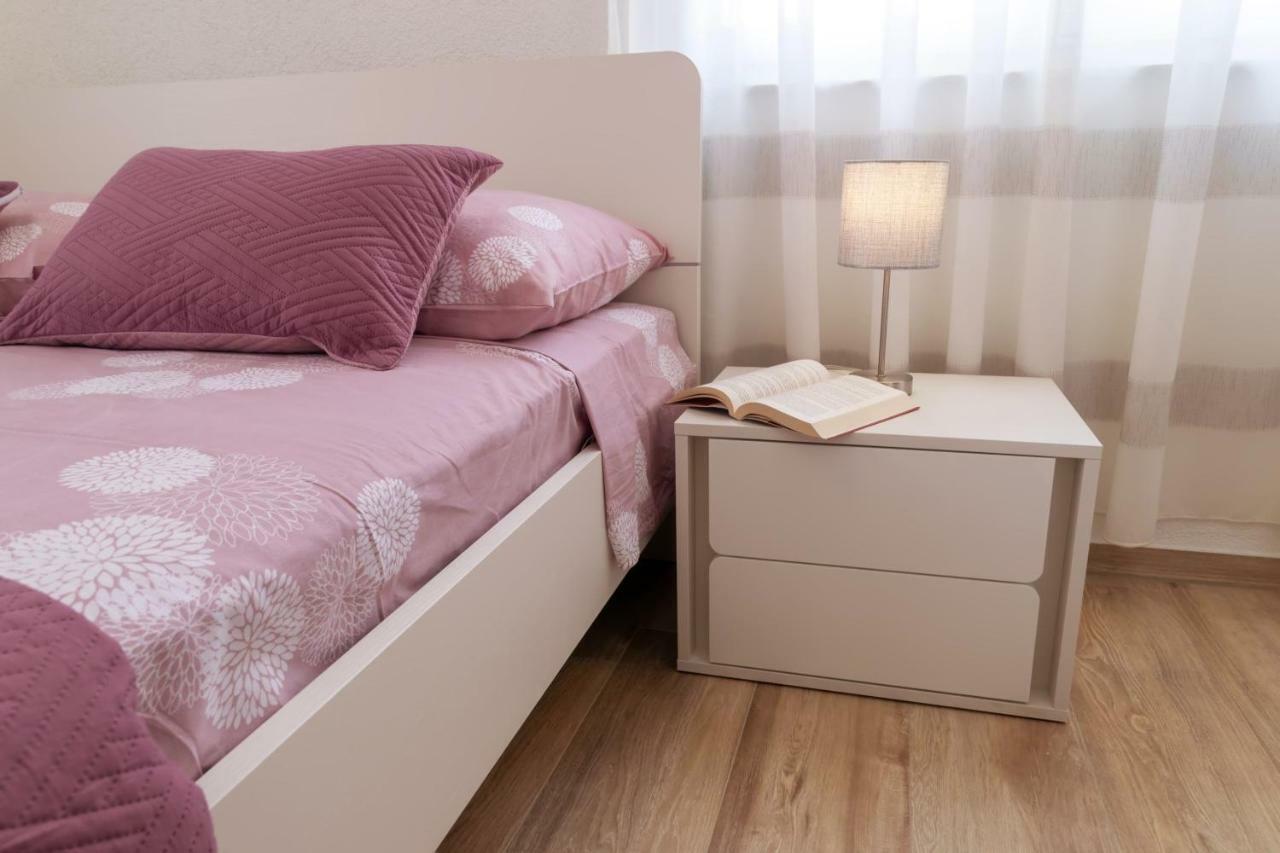Privat Room Luka Zadar Bagian luar foto
